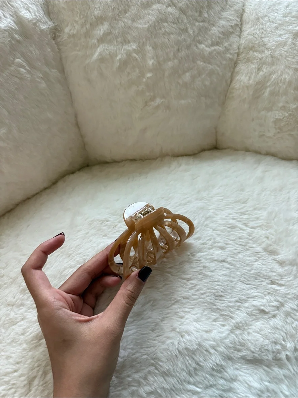 Jellyfish Marble Claw Clip - Latte tan beige marble neutral